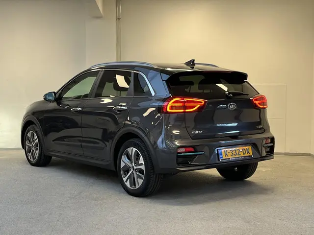 Kia e-Niro ExecutiveLine 64 kWh 2020 Elektrisch 10