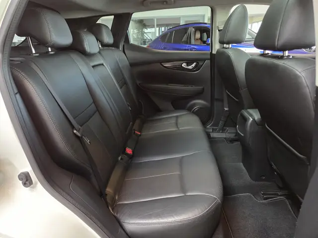 Nissan QASHQAI 1.2 Tekna 2016 Benzine 18