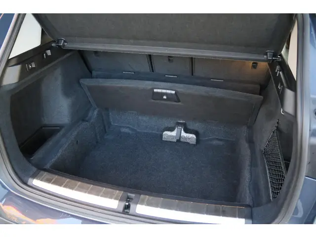 BMW X1 sDrive18i 2019 Benzine 17