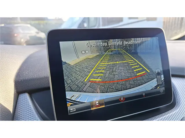 Mercedes-Benz B-Klasse 180 Business 2016 Benzine 16