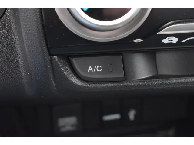 Honda Jazz 1.3 i-VTEC Comfort 2016 Benzine 17