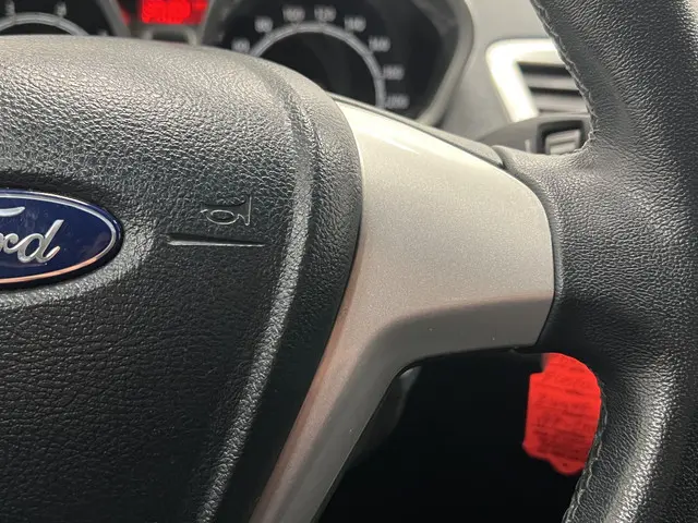 Ford Fiesta 1.25 Titanium 2013 Benzine 17