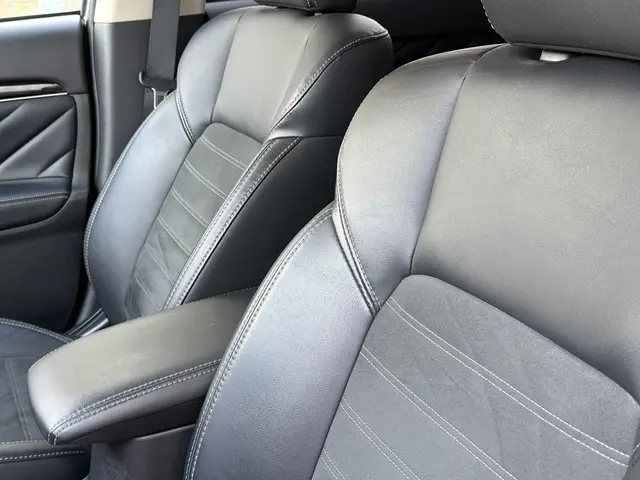 Mitsubishi Outlander 2.4 PHEV Pure+ 2019 Hybride Benzine 21