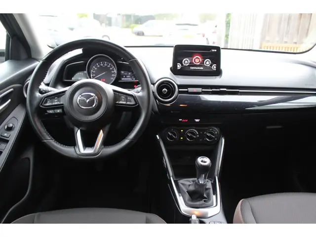 Mazda 2 1.5 Skyact-G Style Select 2020 Benzine 15