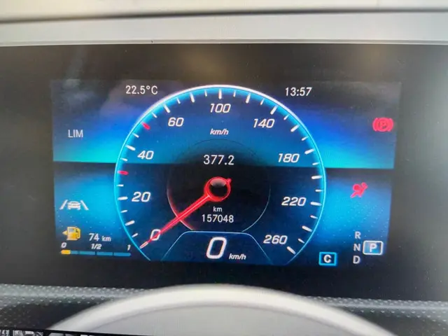 Mercedes-Benz A-Klasse 180 d Launch Edition 2019 Diesel 8