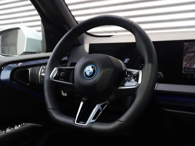 BMW X3 30e xDrive 2025 Hybride Benzine 32