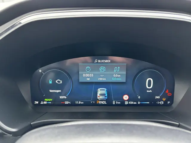 Ford Kuga 2.5 PHEV ST-Line X 2026 Hybride Benzine 16