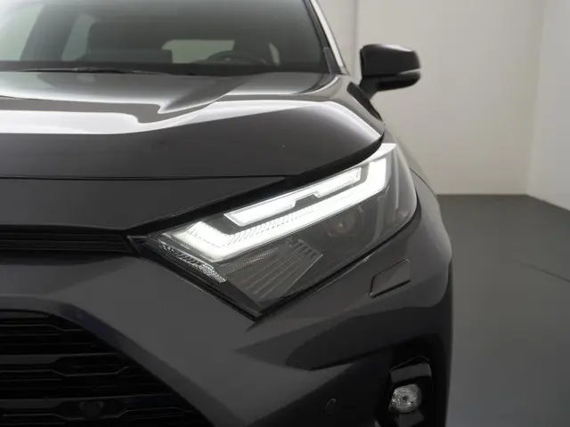 Toyota RAV4 2.5 Hybrid AWD Dynamic 2024 Hybride Benzine 15