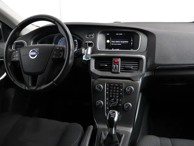 Volvo V40 1.6 T2 Momentum 2014 Benzine 15