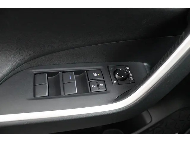 Toyota RAV4 2.5 Hybrid Executive 2021 Hybride Benzine 29