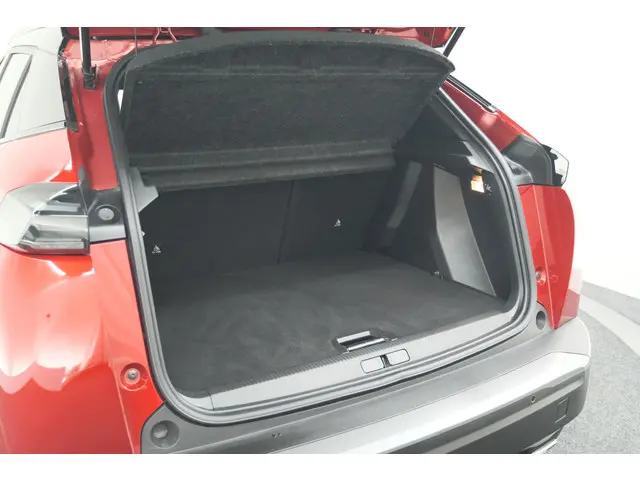 Peugeot 2008 PureTech 130 EAT8 GT 2024 Benzine 71