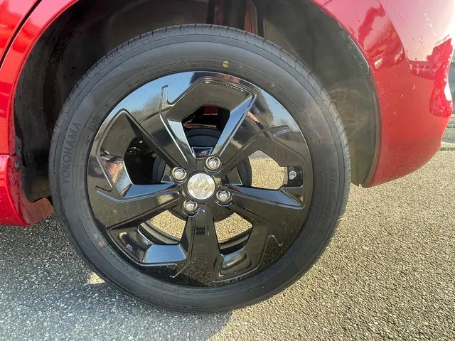 Suzuki Swift 1.2 Select Smart Hybrid 2025 Benzine 7