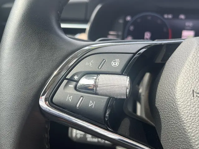 Škoda Kamiq 1.0 TSi DSG Style 2023 Benzine 18