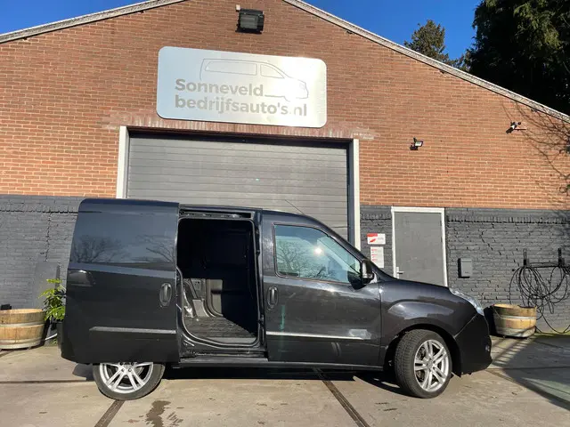 Opel Combo 1.3 CDTi L1H1 ecoFLEX 2016 Diesel 6