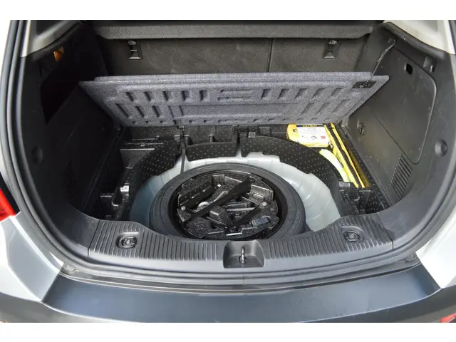 Opel Mokka 1.4 T Innovation automaat 2016 Benzine 17