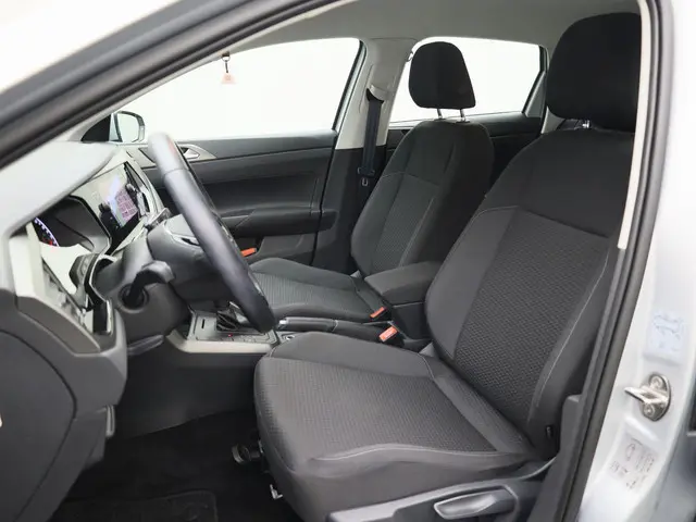 Volkswagen Polo 1.0TSI/95PK Comfortline DSG 2021 Benzine 17
