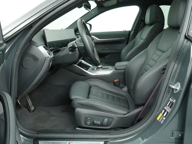 BMW i4 M50 High Executive 84 kWh 2024 Elektrisch 4