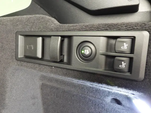BMW 3 Serie Touring 320e 2024 Hybride Benzine 44