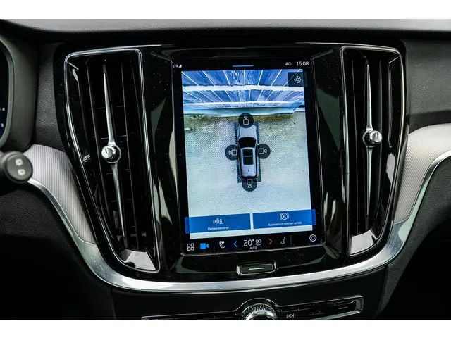 Volvo V60 2.0 B3 Plus Dark 2023 Benzine 21