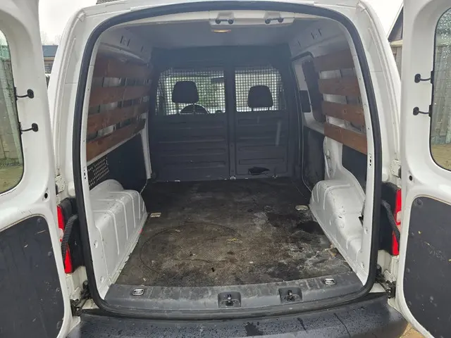 Volkswagen Caddy 1.6 TDI Comfortline 2014 Diesel 10