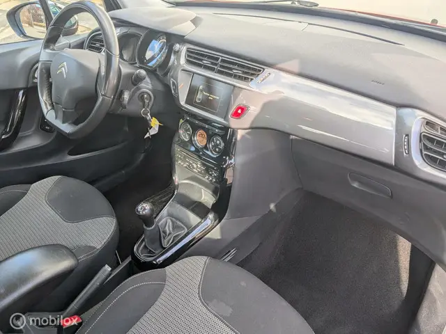 Citroën C3 1.2 VTi Collection 2014 Benzine 11