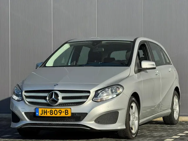 Mercedes-Benz B-Klasse 180 Ambition 2015 Benzine 10