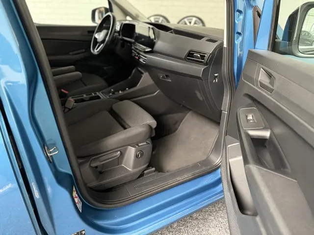 Volkswagen Caddy Cargo 1.5 TSI 1st Edition 2021 Benzine