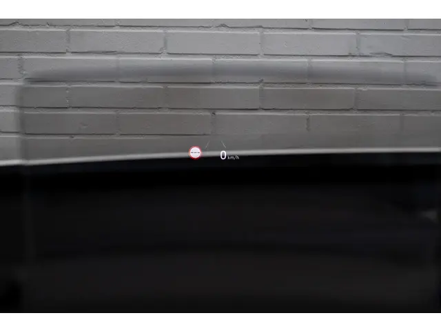 Hyundai Kona EV Premium 64 kWh 2020 Elektrisch 3