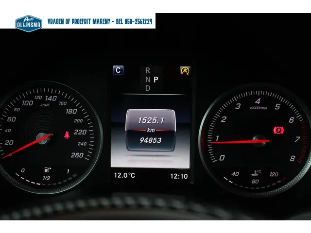 Mercedes-Benz GLC 250 4MATIC Business 2017 Benzine 4