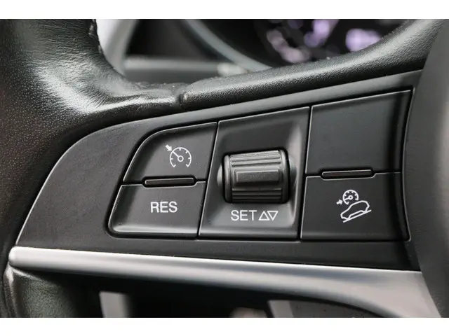 Alfa Romeo Stelvio 2.0 T AWD First Edition 2017 Benzine 39