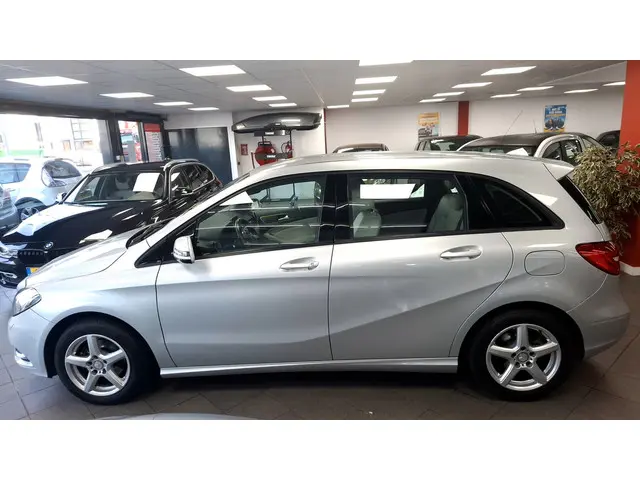 Mercedes-Benz B-Klasse 180 Ambition 2013 Benzine 4