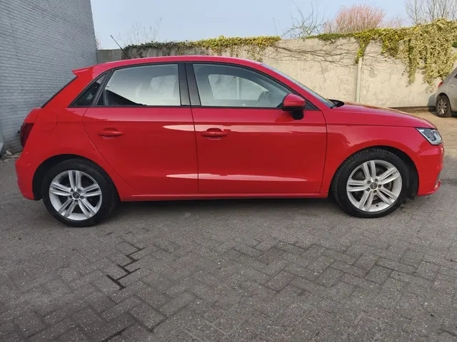 Audi A1 Sportback 1.4 TFSI Pro Line 2018 Benzine 3