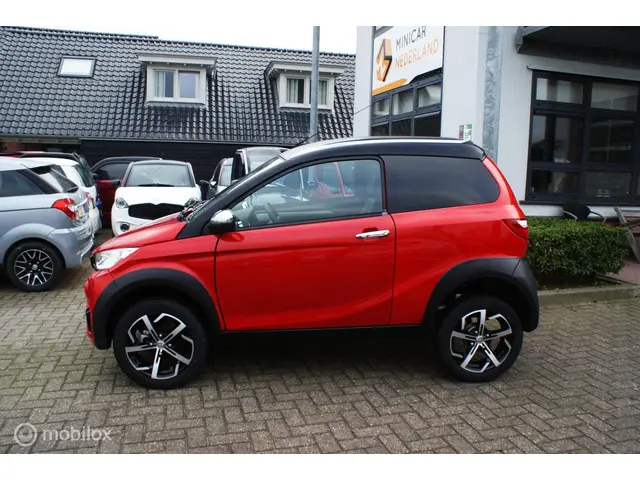 Aixam Crossover Brommobiel 2021 Diesel 2