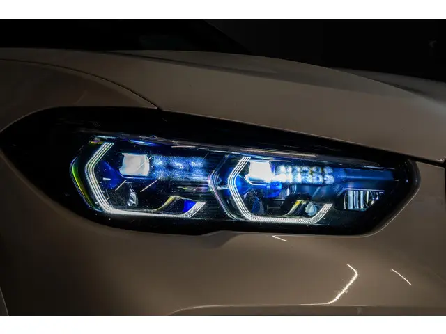 BMW X5 XDrive45e High Executive 2021 Hybride Benzine 5