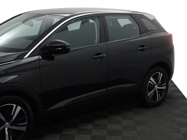 Peugeot 3008 1.2 PureTech Allure- 2017 Benzine 24