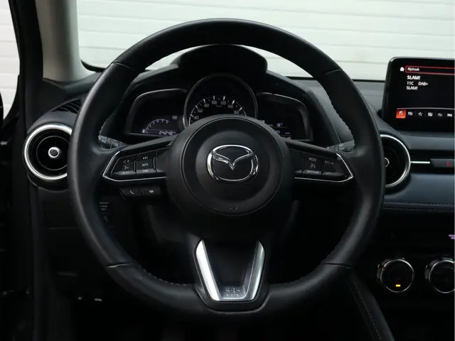 Mazda 2 1.5 Skyactiv-G Luxury 2020 Hybride Benzine 11