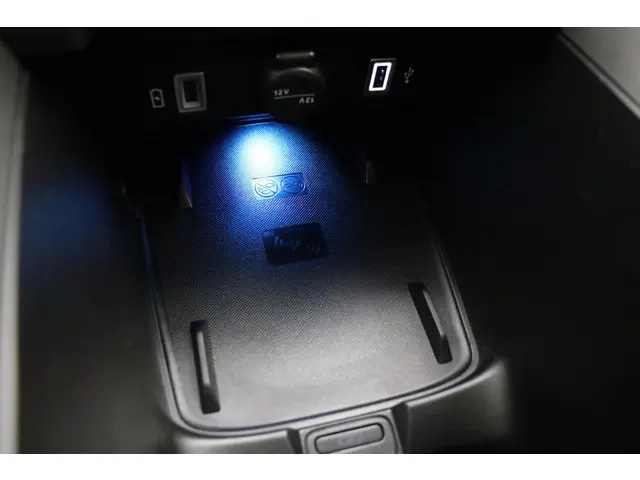 Jeep Avenger Summit 54 kWh 2025 Elektrisch 30