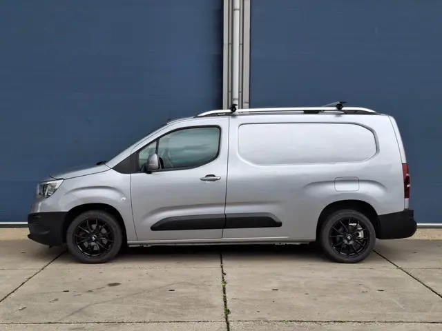 Opel Combo 1.5D L2H1 Edition 2021 Diesel 2