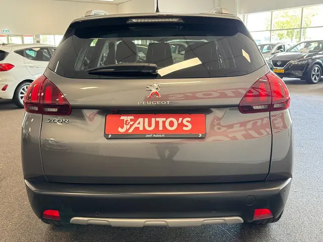 Peugeot 2008 1.2 PureTech Allure 2018 Benzine 4
