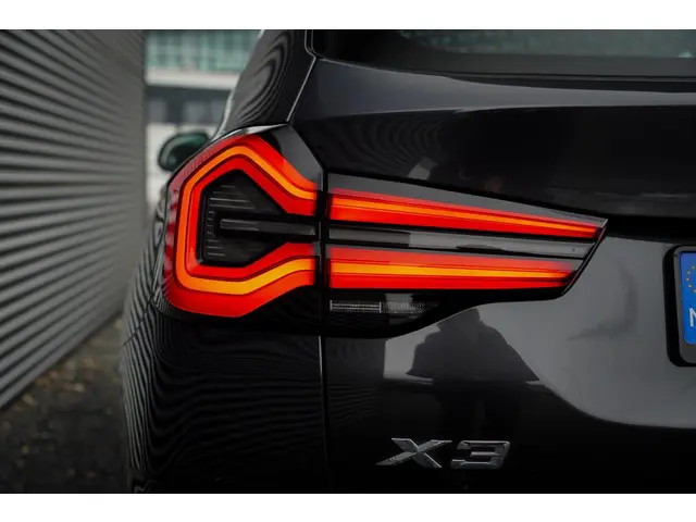 BMW X3 xDrive30e 2022 Hybride Benzine 40