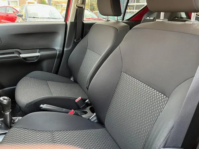 Suzuki Ignis 1.2 Smart Hybrid Select 2021 Benzine 8