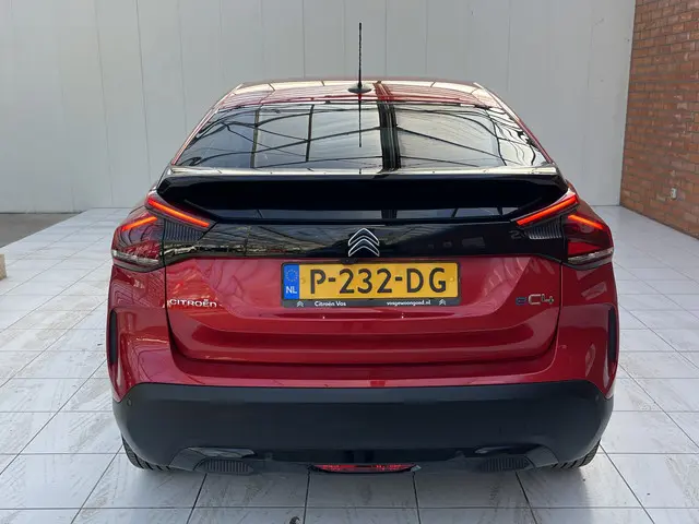 Citroën ë-C4 So Black 50 kWh 2022 Elektrisch 34