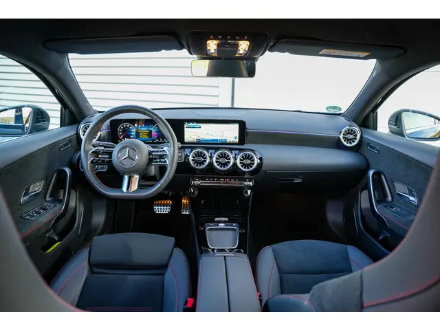 Mercedes-Benz A-Klasse 2