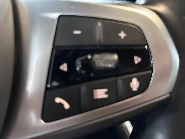 BMW 3 Serie Touring 330e xDrive 2022 Hybride Benzine 22