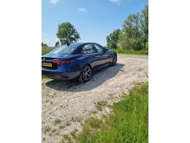Alfa Romeo Giulia 2.0T Super 2018 Benzine 32