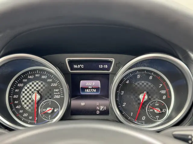 Mercedes-Benz GLE 500 AMG 4MATIC 2016 Benzine 33