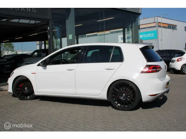 Volkswagen Golf 2.0 TSI GTI 2013 Benzine 17