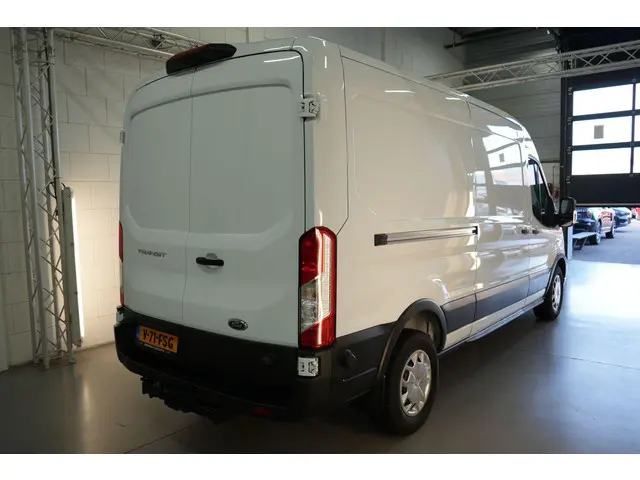 Ford Transit 350 2.0 TDCI L3H2 Trend 2024 Diesel 4