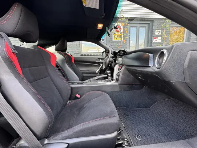 Toyota GT86 2.0 D-4S 2013 Benzine 10