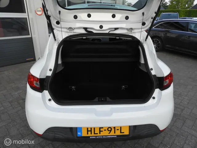 Renault Clio 1.2 16V 2014 Benzine 9